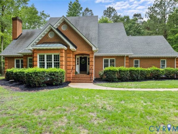 8201 Gates Bluff Place , Chesterfield, VA 23832