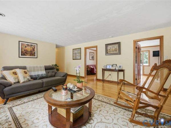 285 Michaels Lane, West Point, VA 23110