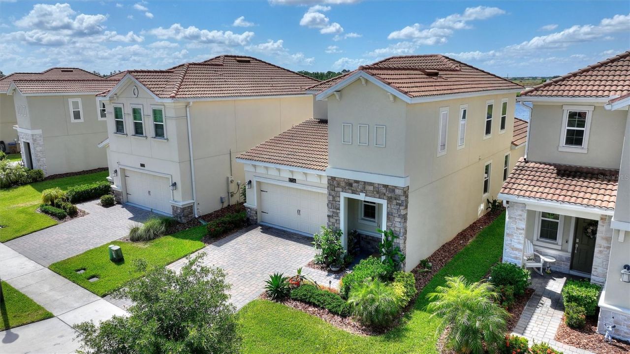 8736 Pacific Dunes Dr , Davenport, FL 33896 Photo