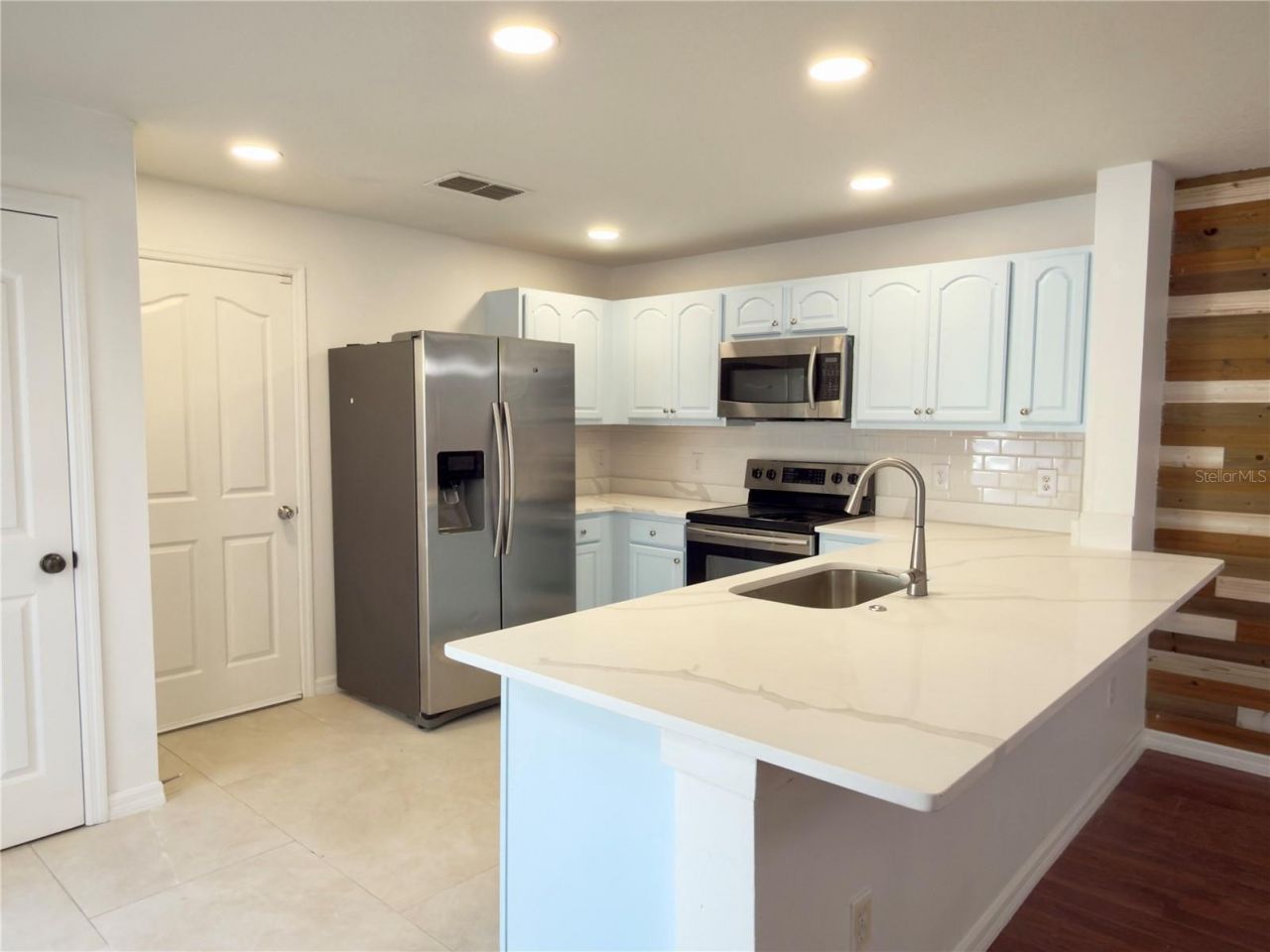13874 Phoenix Drive , Orlando, FL 32828 Photo
