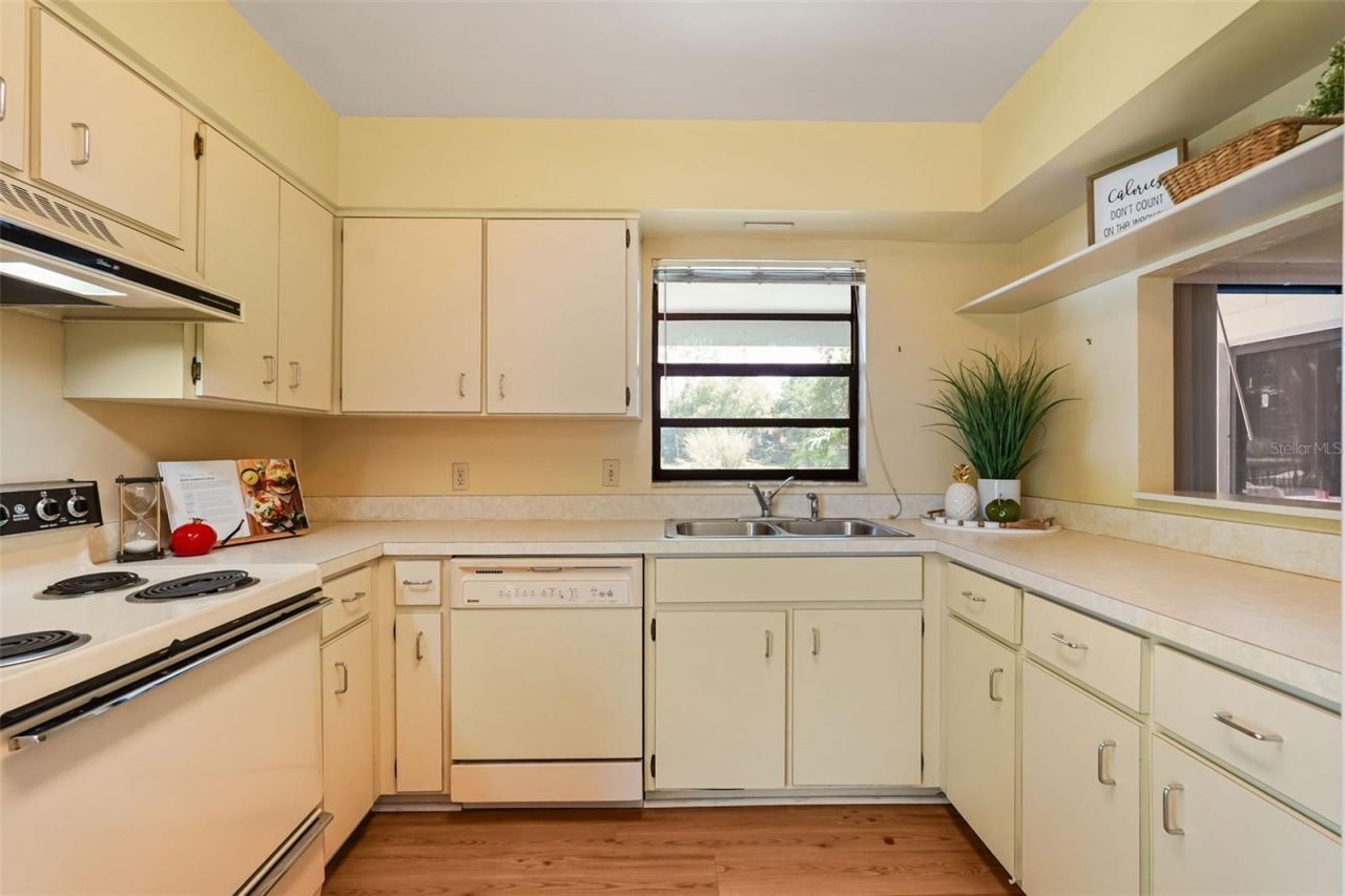 2518 Shadybranch Drive, Orlando, FL 32822 Photo