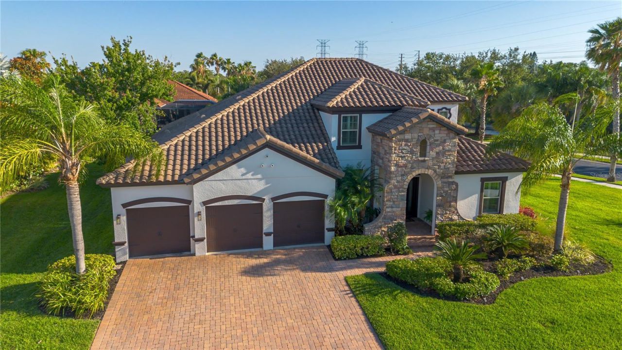 105 Mobbly Bay Drive, Oldsmar, FL 34677 Photo