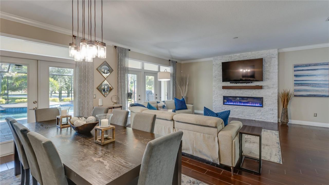 105 Mobbly Bay Drive, Oldsmar, FL 34677 Photo
