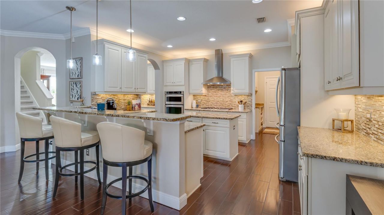105 Mobbly Bay Drive, Oldsmar, FL 34677 Photo