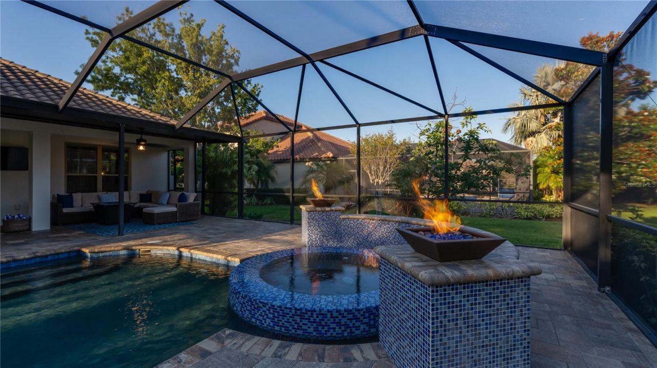 105 Mobbly Bay Drive, Oldsmar, FL 34677 Photo