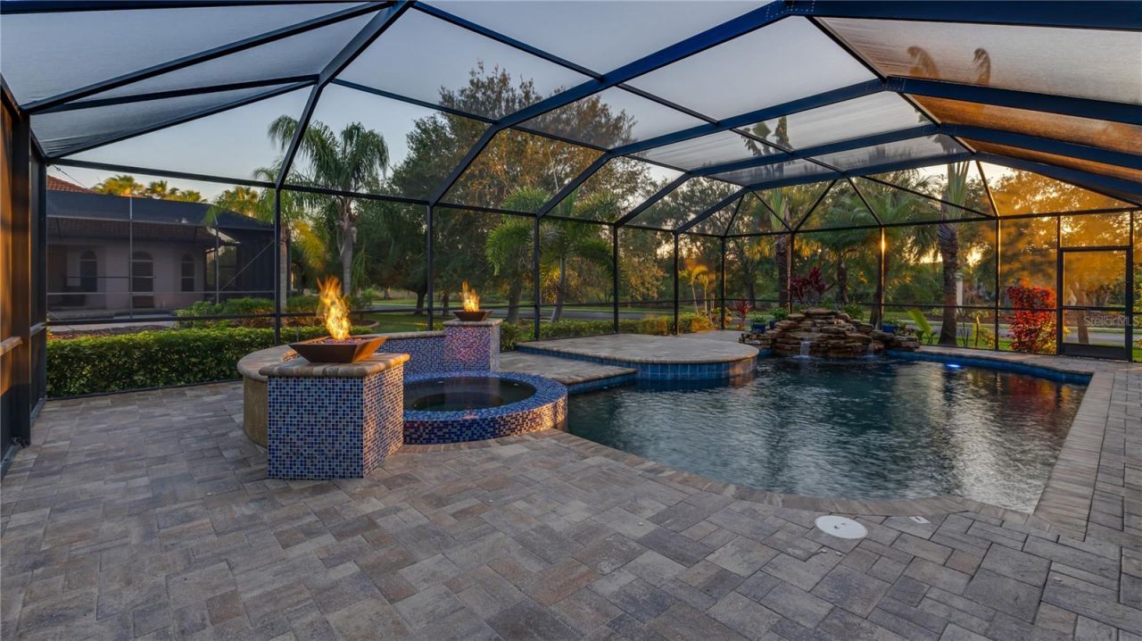 105 Mobbly Bay Drive, Oldsmar, FL 34677 Photo