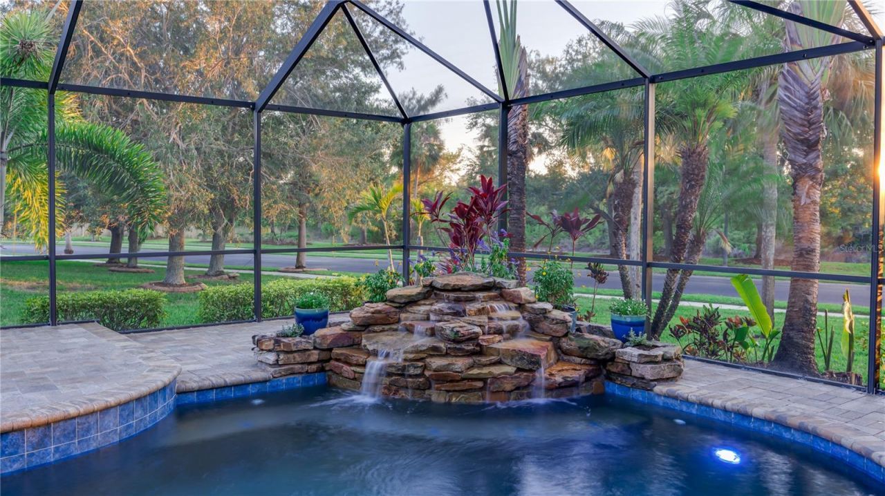 105 Mobbly Bay Drive, Oldsmar, FL 34677 Photo