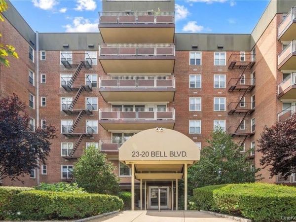 23-20 Bell Blvd , Unit 5C, Bayside, NY 11360