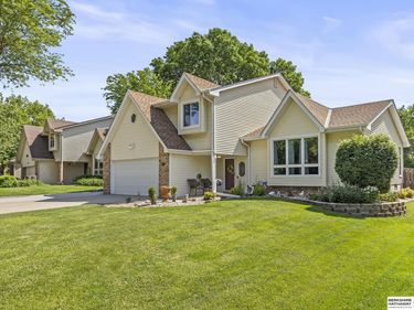 729 N 154th Avenue , Omaha, NE 68154