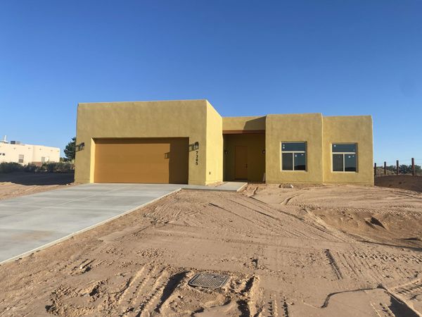 7305 Hapsburg Road NE, Rio Rancho, NM 87144