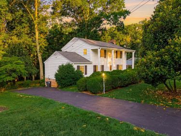 2935 Ravenwood Drive, Lynchburg, VA 24503