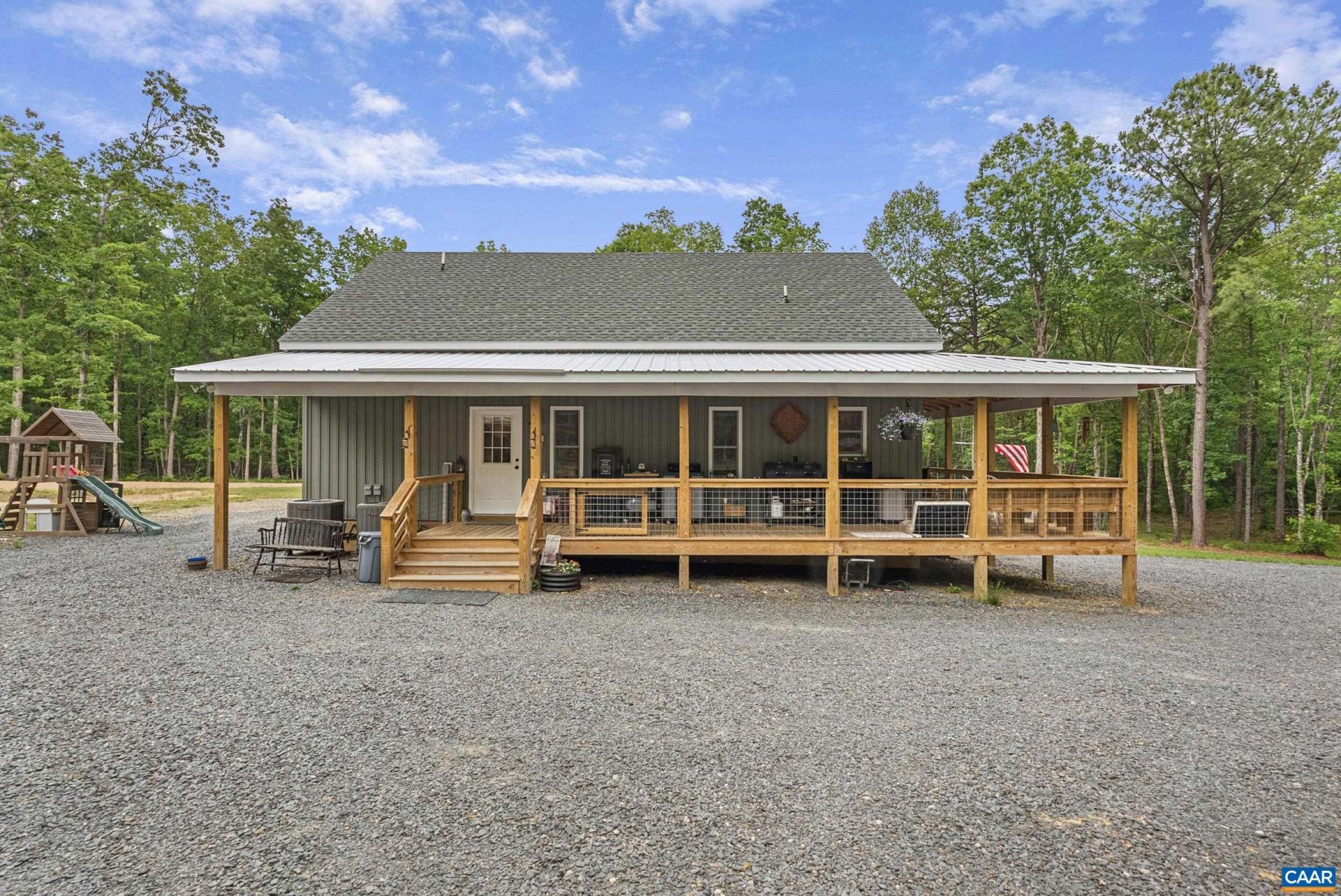 1426 Firehouse Rd, Buckingham, VA 23921 Main Photo