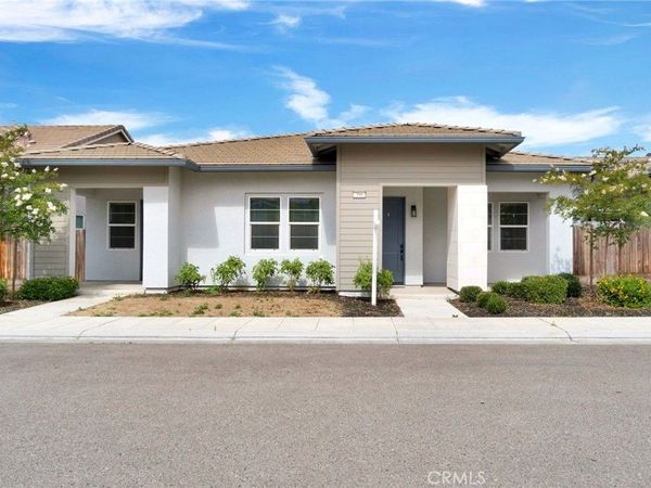 390 Traverse S, Madera, CA 93636