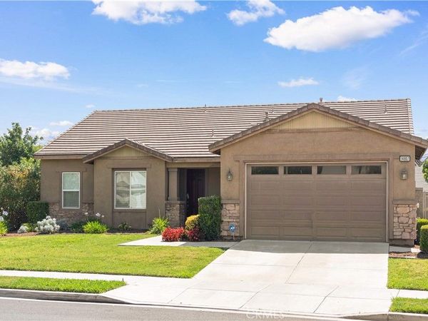 14807 Meadows Way, Eastvale, CA 92880