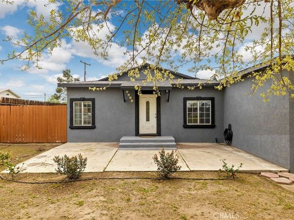 2935 Shelly, Bakersfield, CA 93306