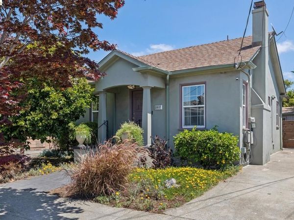 2817 Stanton St, Berkeley, CA 94702