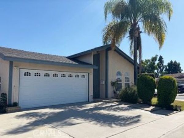 13132 La Jara, Cerritos, CA 90703