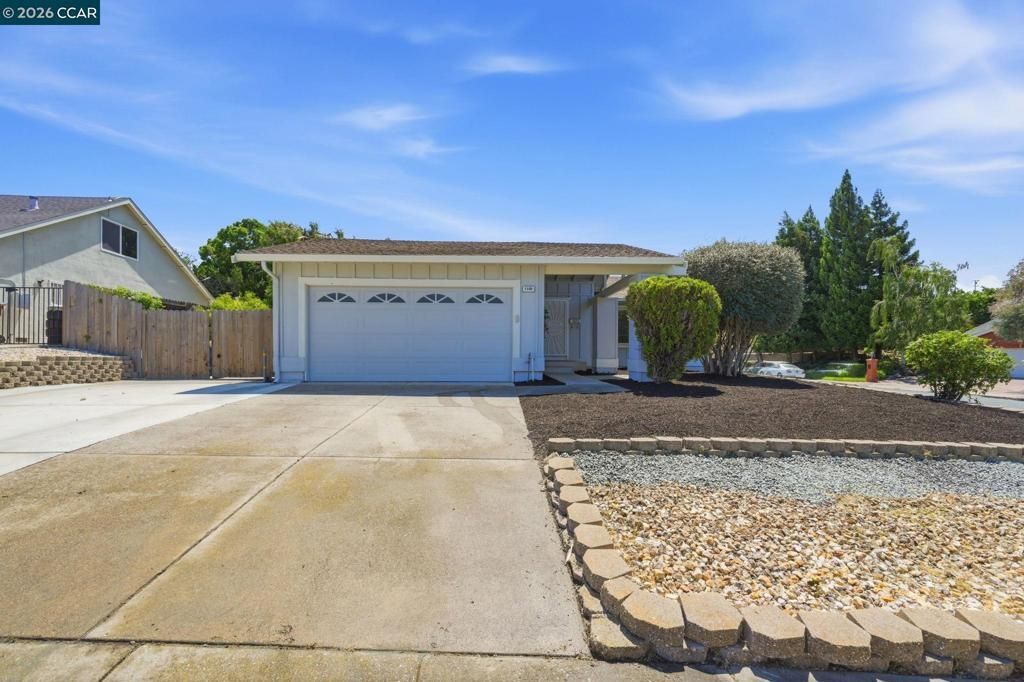 1100 Shaddick Dr, Antioch, CA 94509 Main Photo