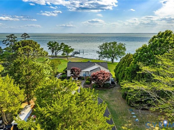 947 Bar Neck Road, Port Haywood, VA 23138