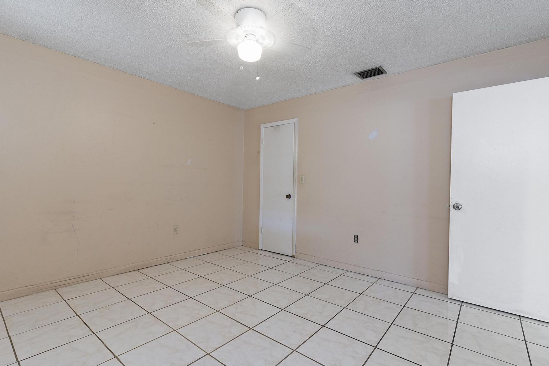 1953-1955 NW 3rd Street, Miami, FL 33125 Photo