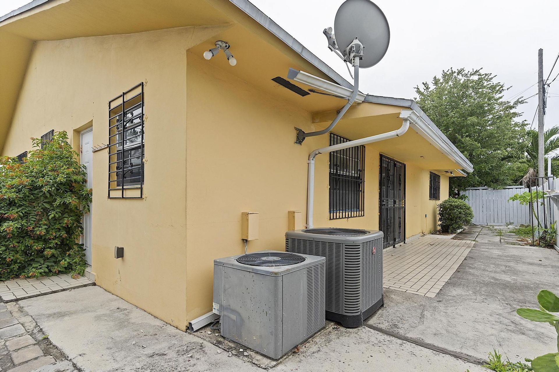 1953-1955 NW 3rd Street, Miami, FL 33125 Photo
