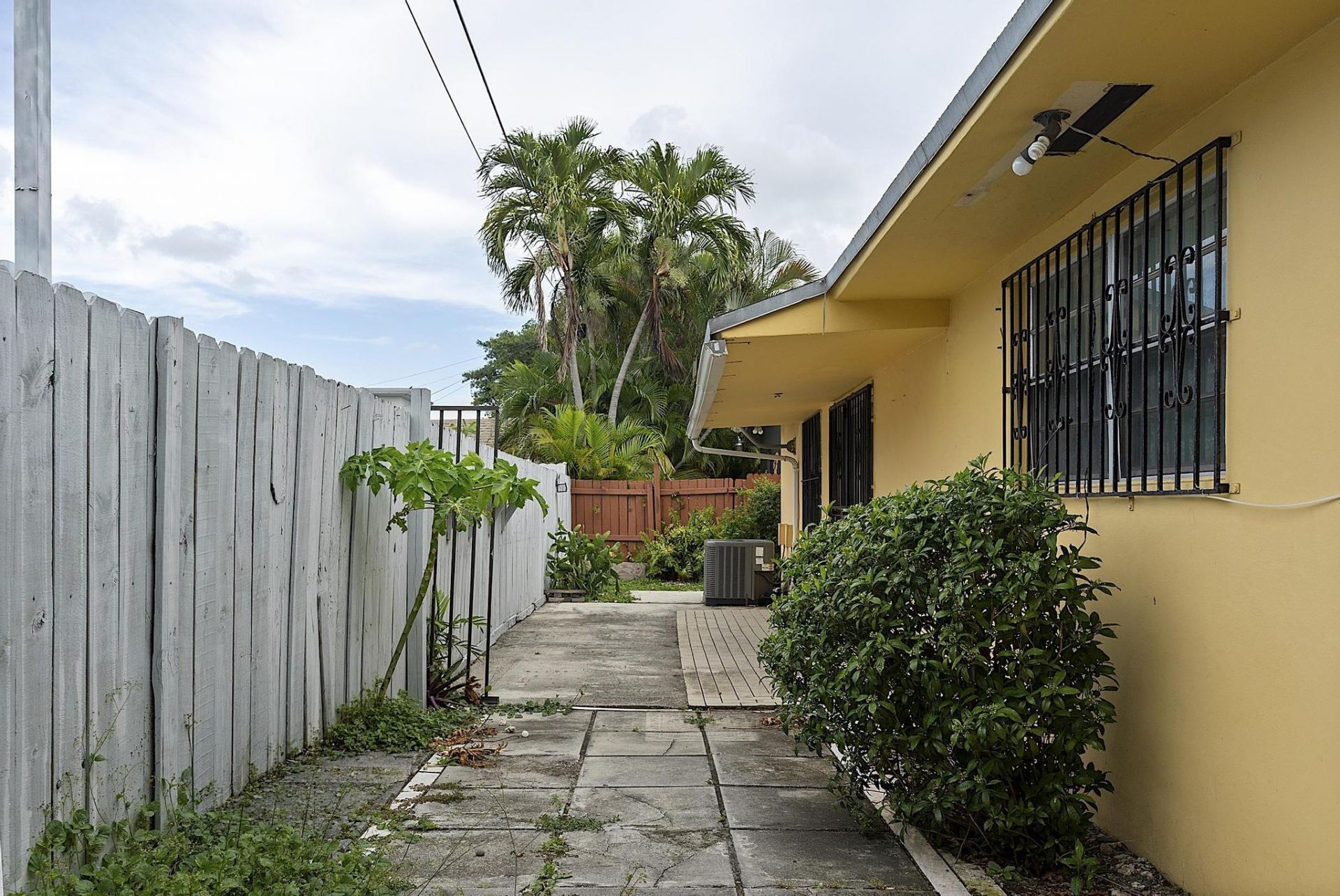 1953-1955 NW 3rd Street, Miami, FL 33125 Photo