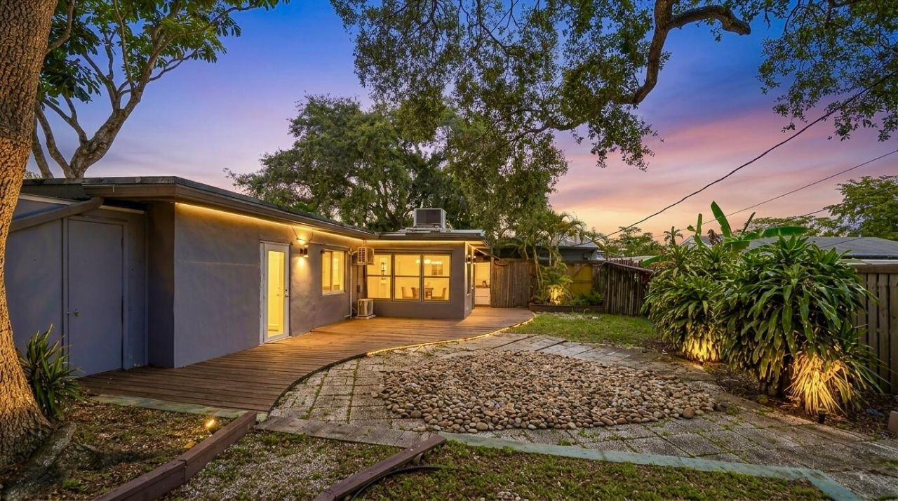 2620 Harding Street, Hollywood, FL 33020 Photo
