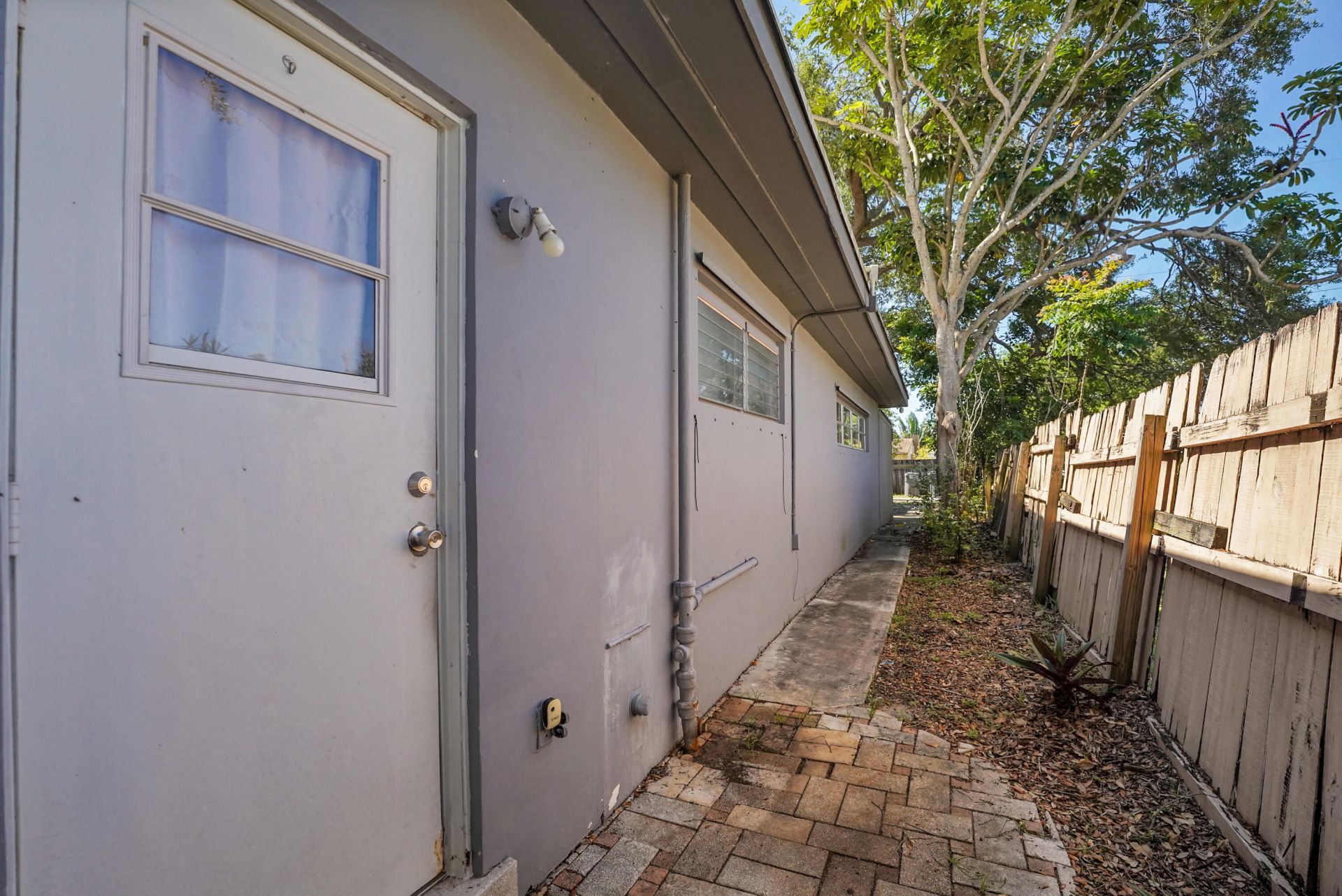 2620 Harding Street, Hollywood, FL 33020 Photo