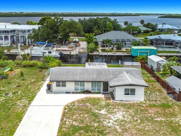 3234 Daytona Drive, Punta Gorda, FL 33983