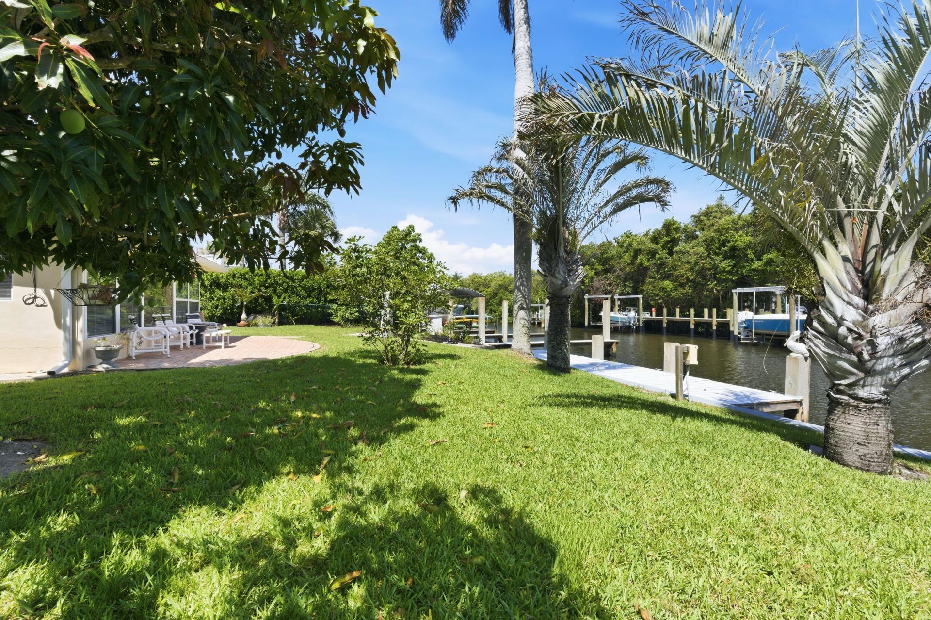 8455 SE Palm Street, Hobe Sound, FL 33455 Photo