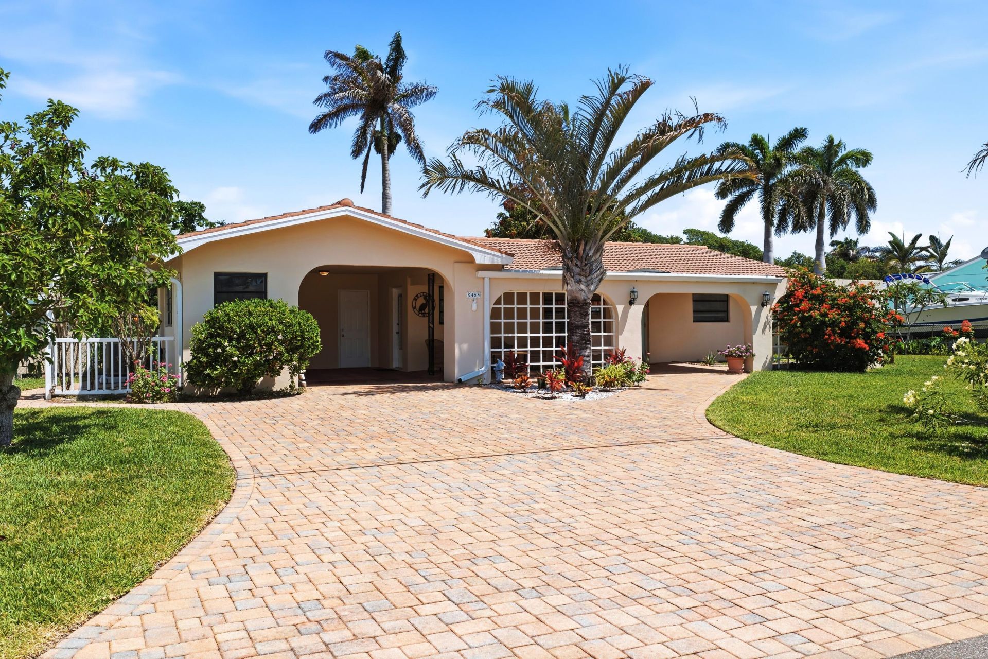 8455 SE Palm Street, Hobe Sound, FL 33455 Photo