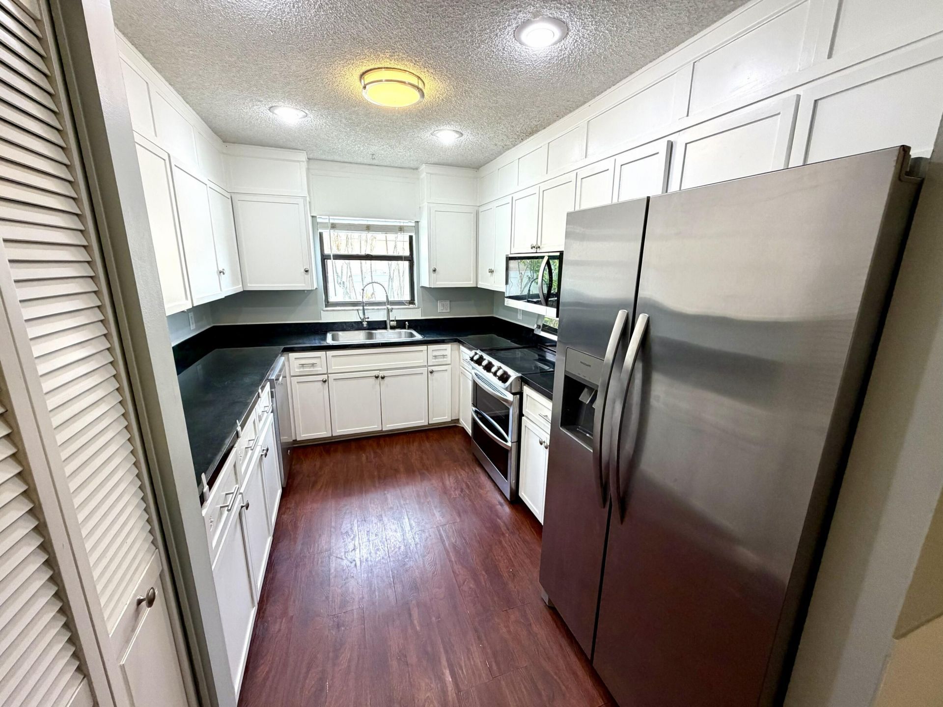 175 SW Oakridge Drive, Port Saint Lucie, FL 34984 Photo