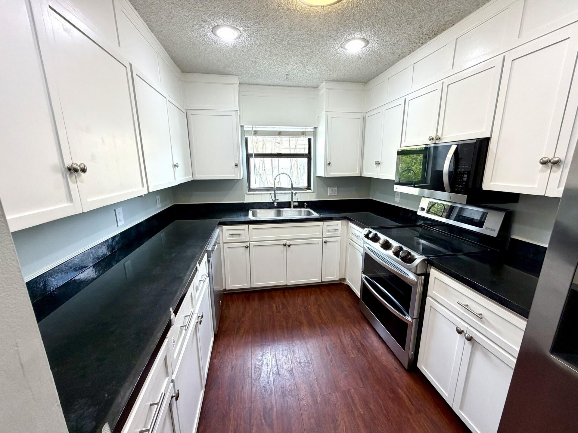 175 SW Oakridge Drive, Port Saint Lucie, FL 34984 Photo
