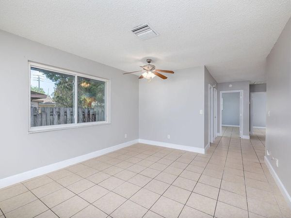 917 SE Nassau Avenue, Stuart, FL 34994