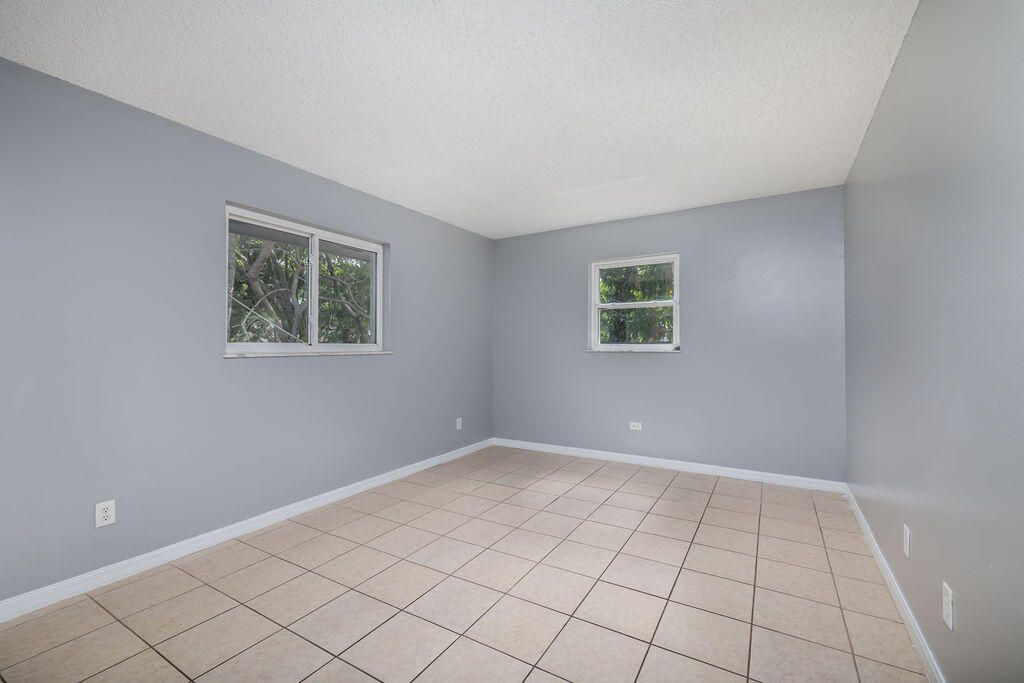 917 SE Nassau Avenue, Stuart, FL 34994 Photo