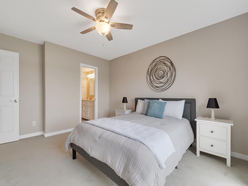 3206 S Lakeview Circle, Unit 1105, Fort Pierce, FL 34949 Photo