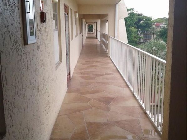 1030 Country Club Drive, Unit 401, Margate, FL 33063
