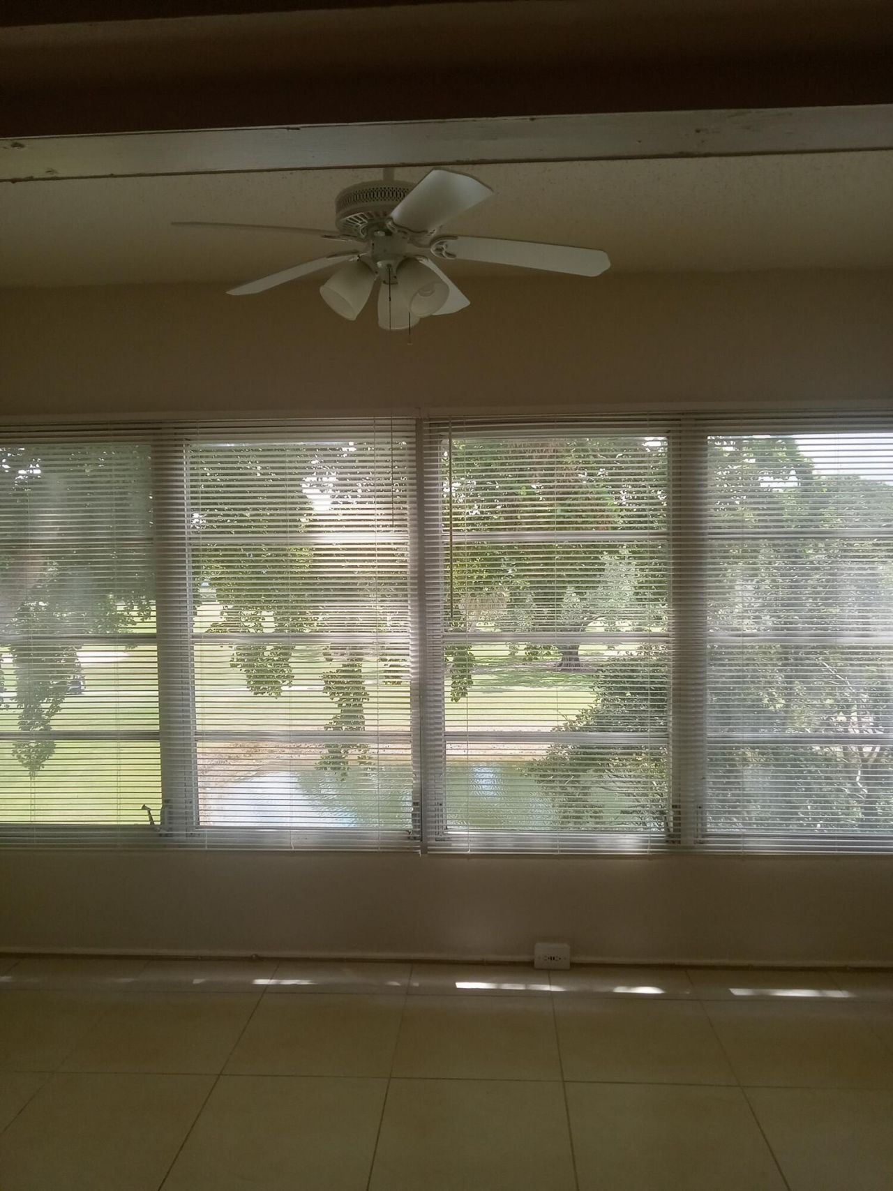 1030 Country Club Drive, Unit 401, Margate, FL 33063 Photo