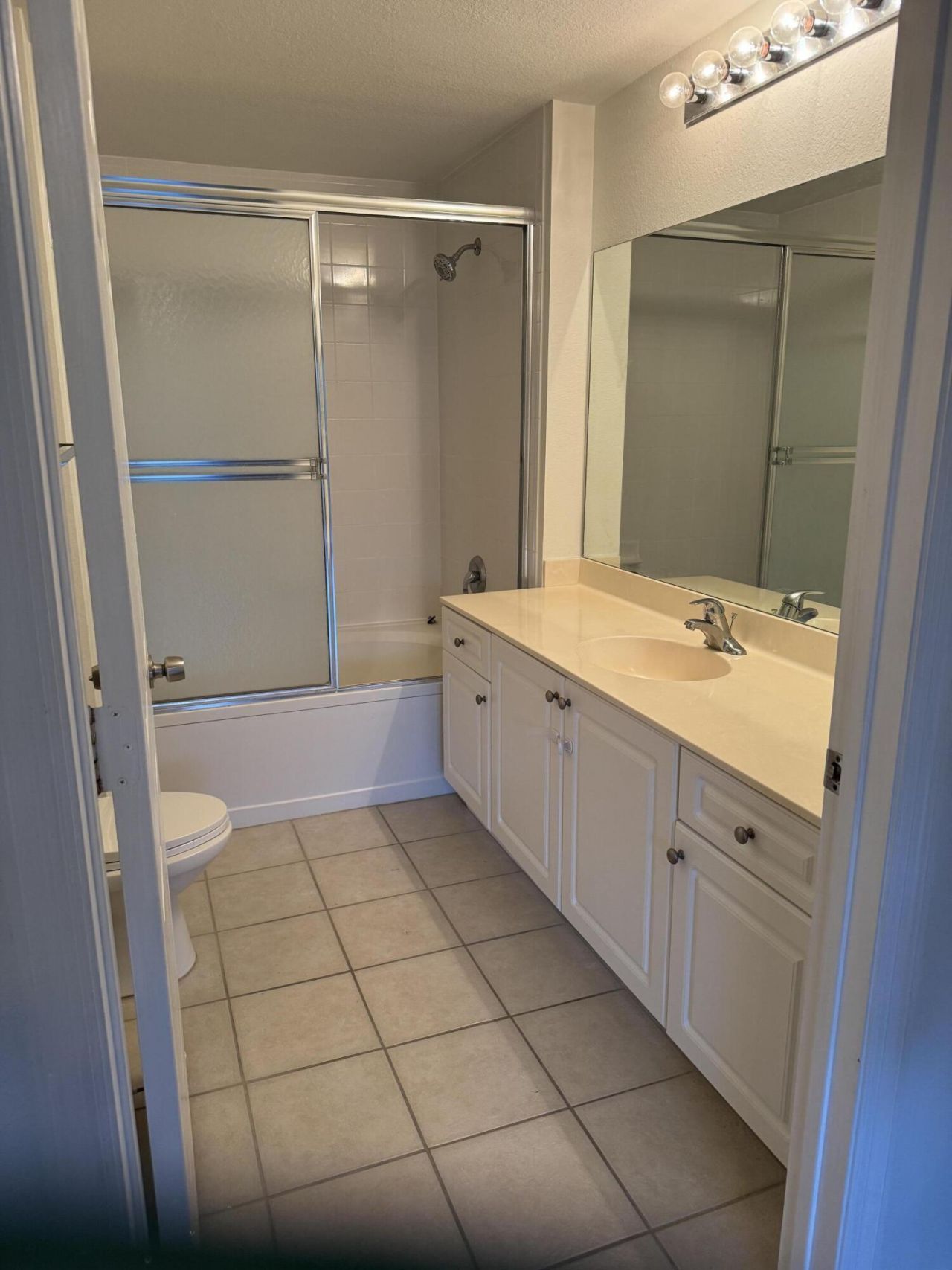2802 Sarento Place, Unit 202, Palm Beach Gardens, FL 33410 Photo