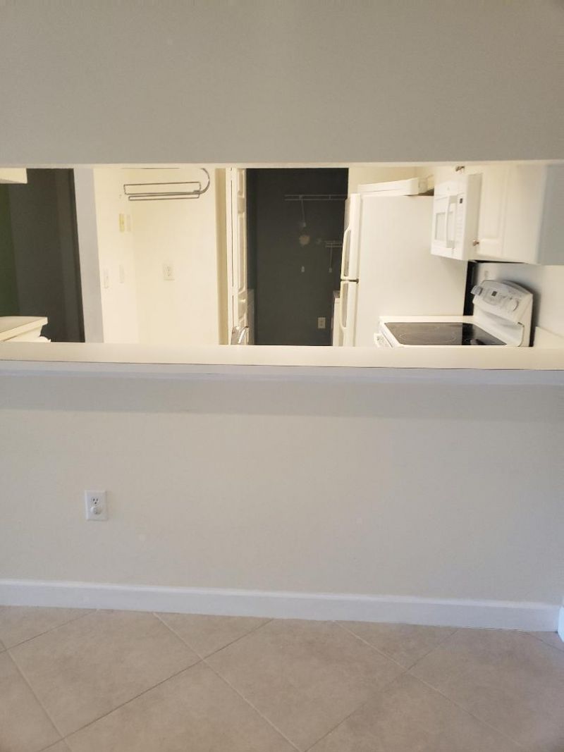2802 Sarento Place, Unit 202, Palm Beach Gardens, FL 33410 Photo