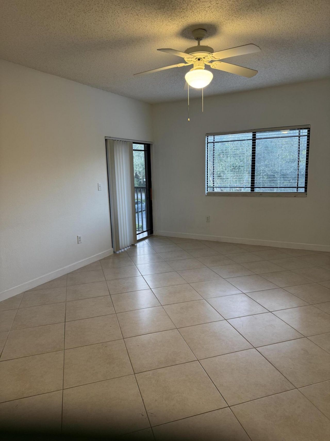 2802 Sarento Place, Unit 202, Palm Beach Gardens, FL 33410 Photo