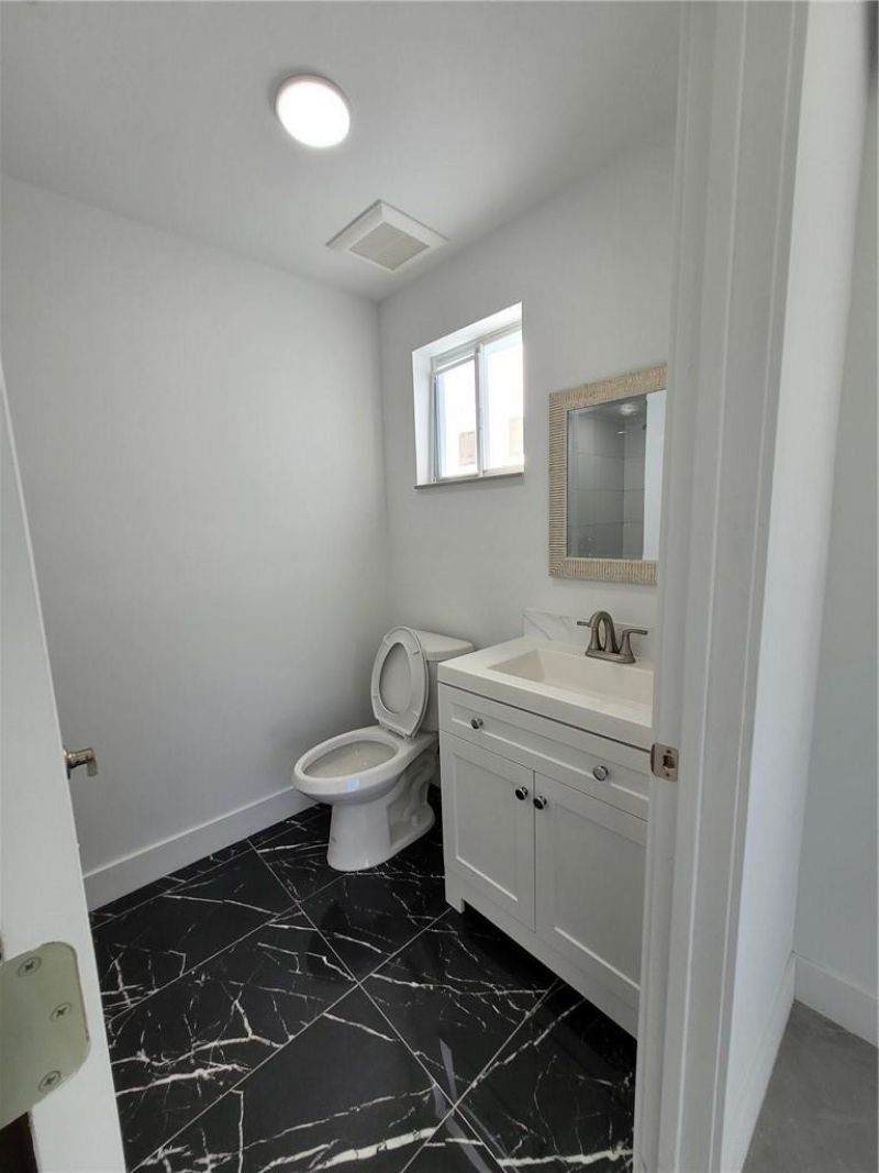 6041 SW 17th Street, Miami, FL 33155 Photo