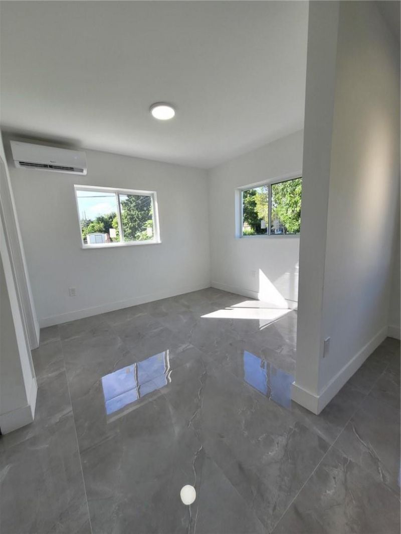 6041 SW 17th Street, Miami, FL 33155 Photo