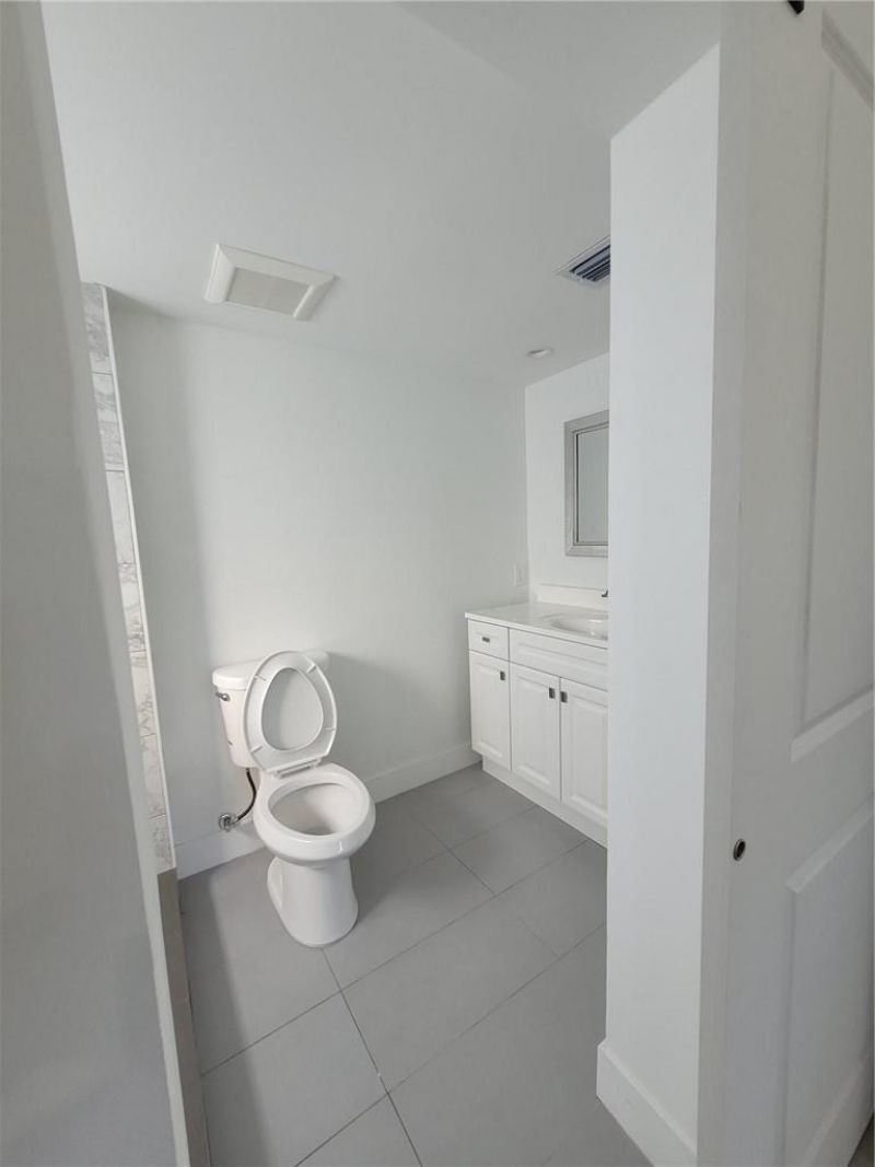 6041 SW 17th Street, Miami, FL 33155 Photo
