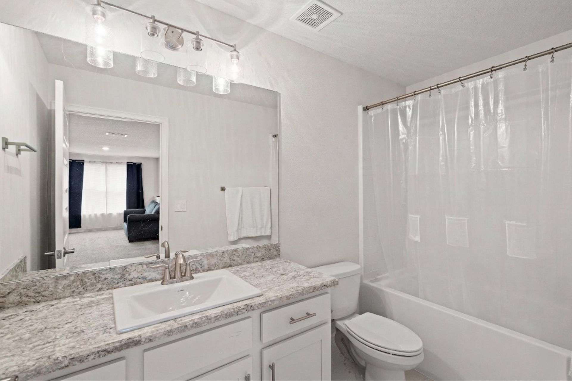692 NE Turtleback Trail, Port Saint Lucie, FL 34983 Photo