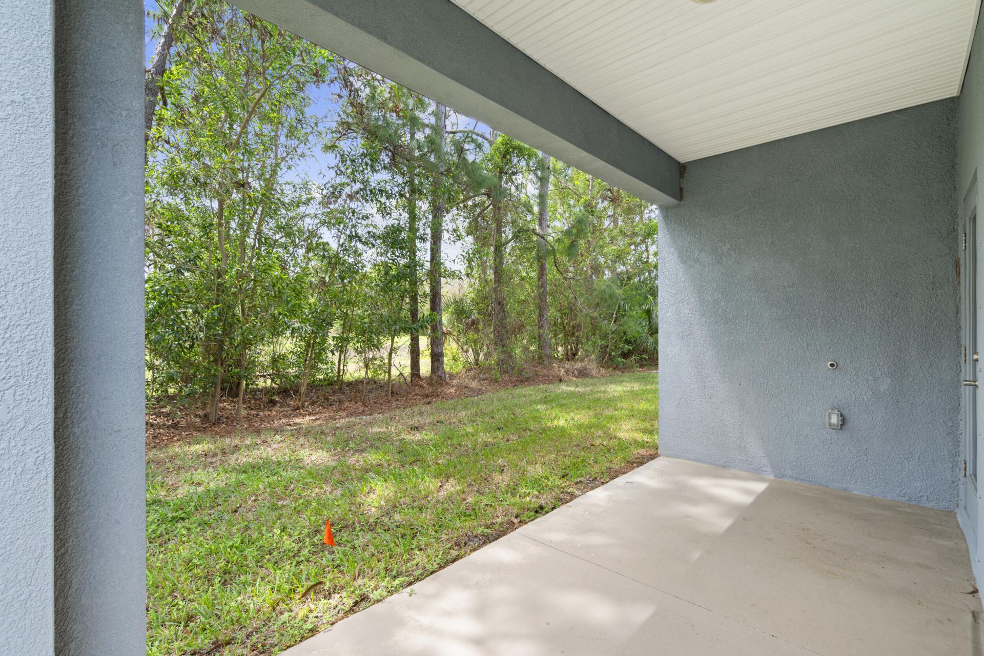 692 NE Turtleback Trail, Port Saint Lucie, FL 34983 Photo