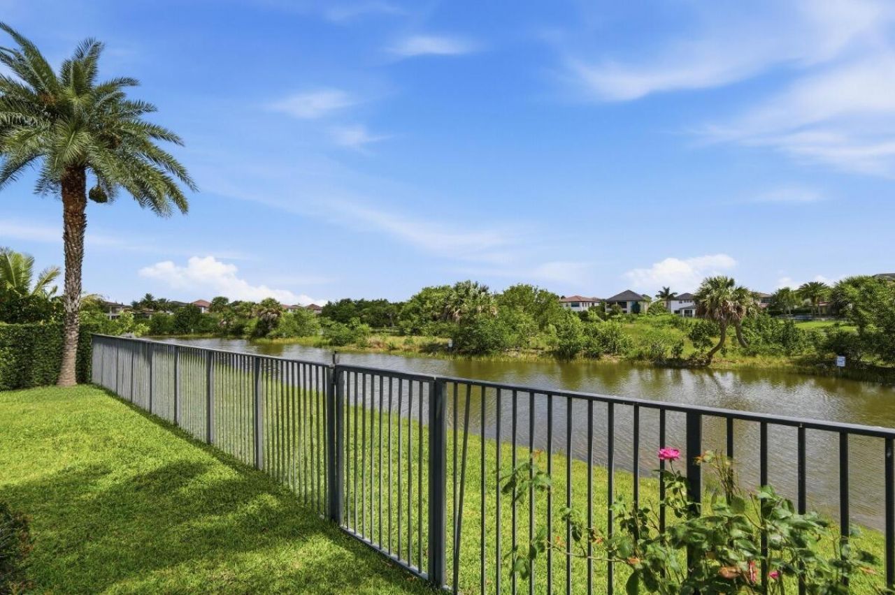 11415 E Watercrest Cir Circle E, Parkland, FL 33076 Photo