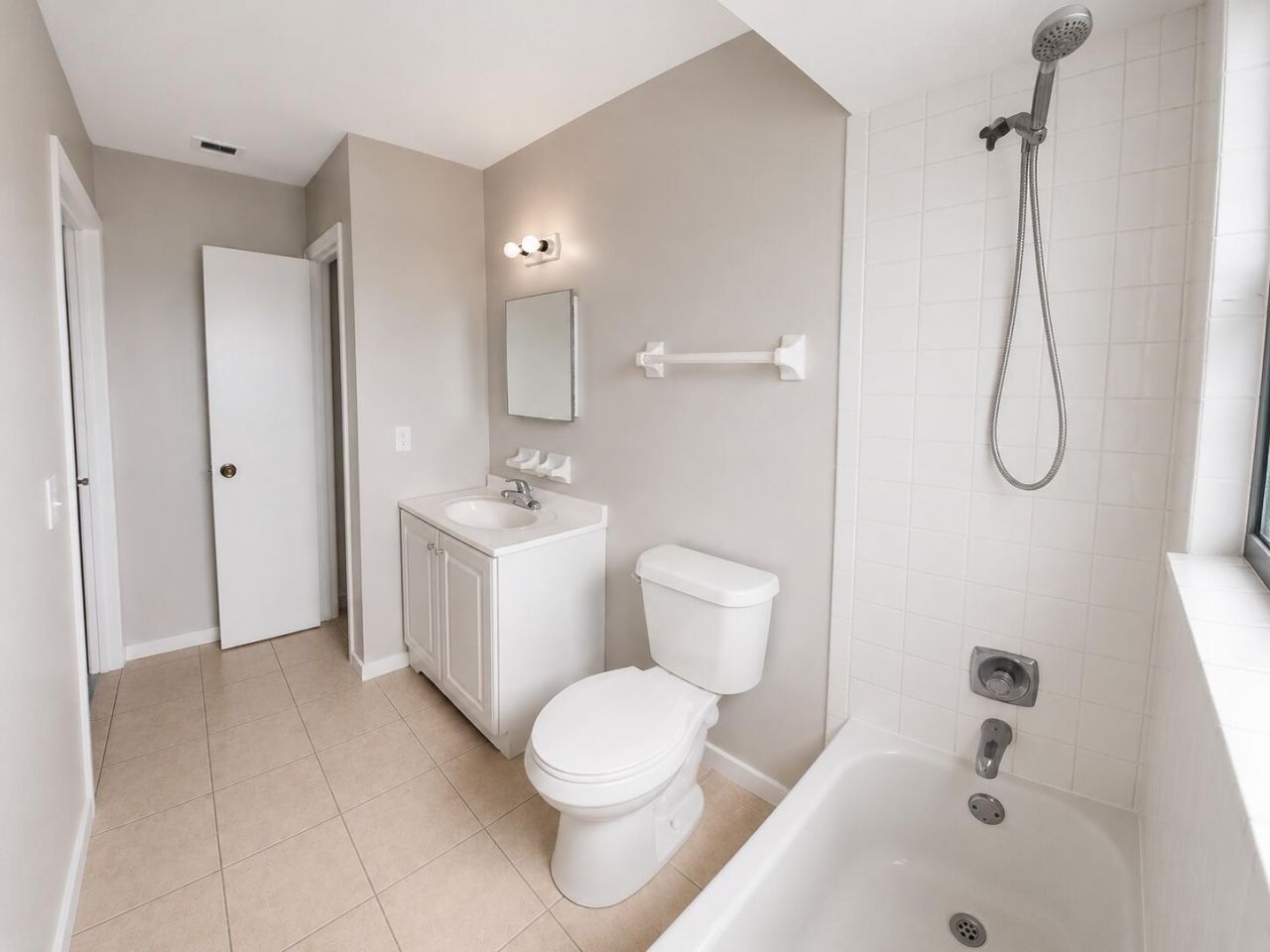 1794 Juno Road, Unit 2, North Palm Beach, FL 33408 Photo