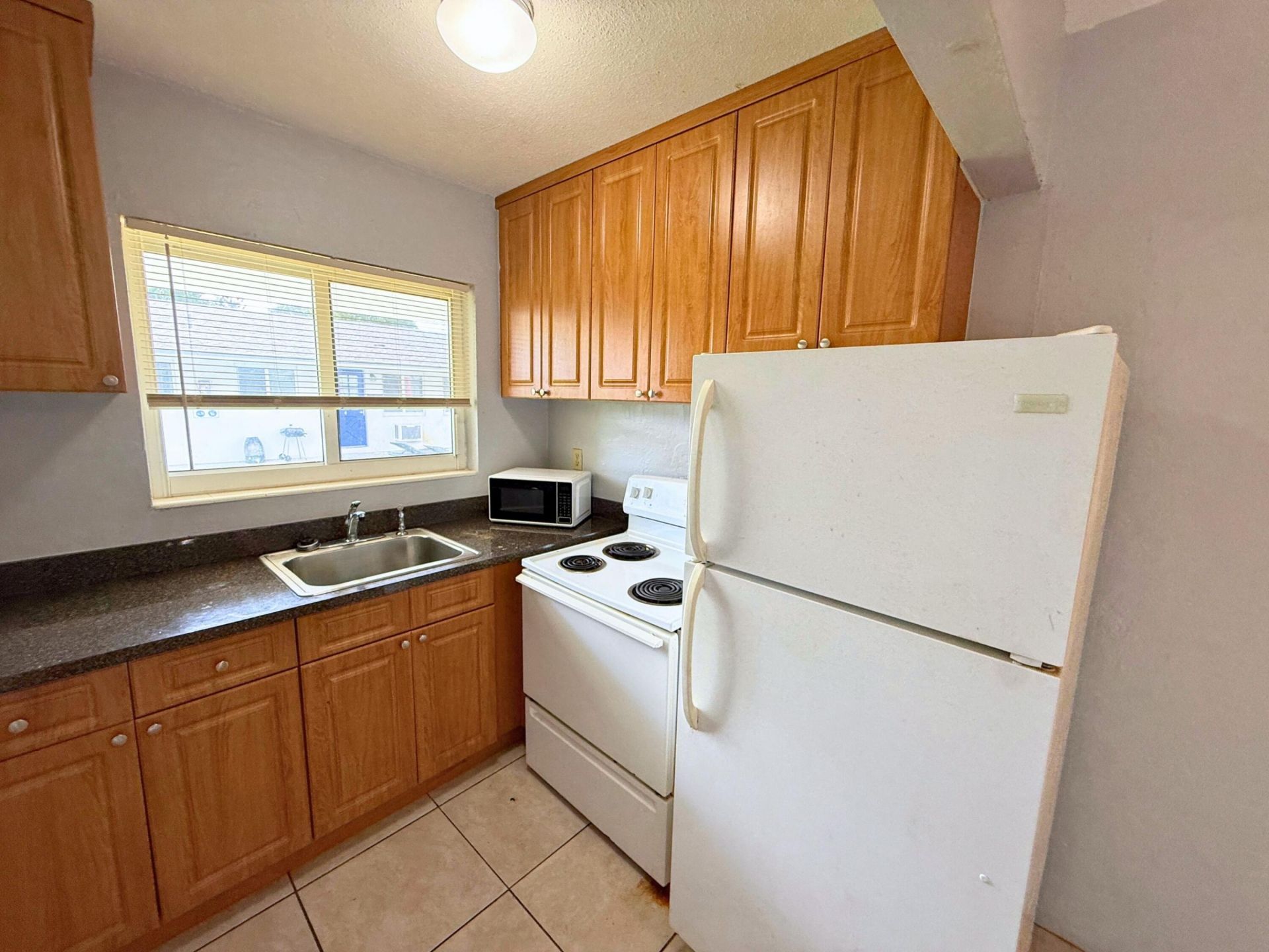 1958 Liberty Street, Unit 9, Hollywood, FL 33020 Photo