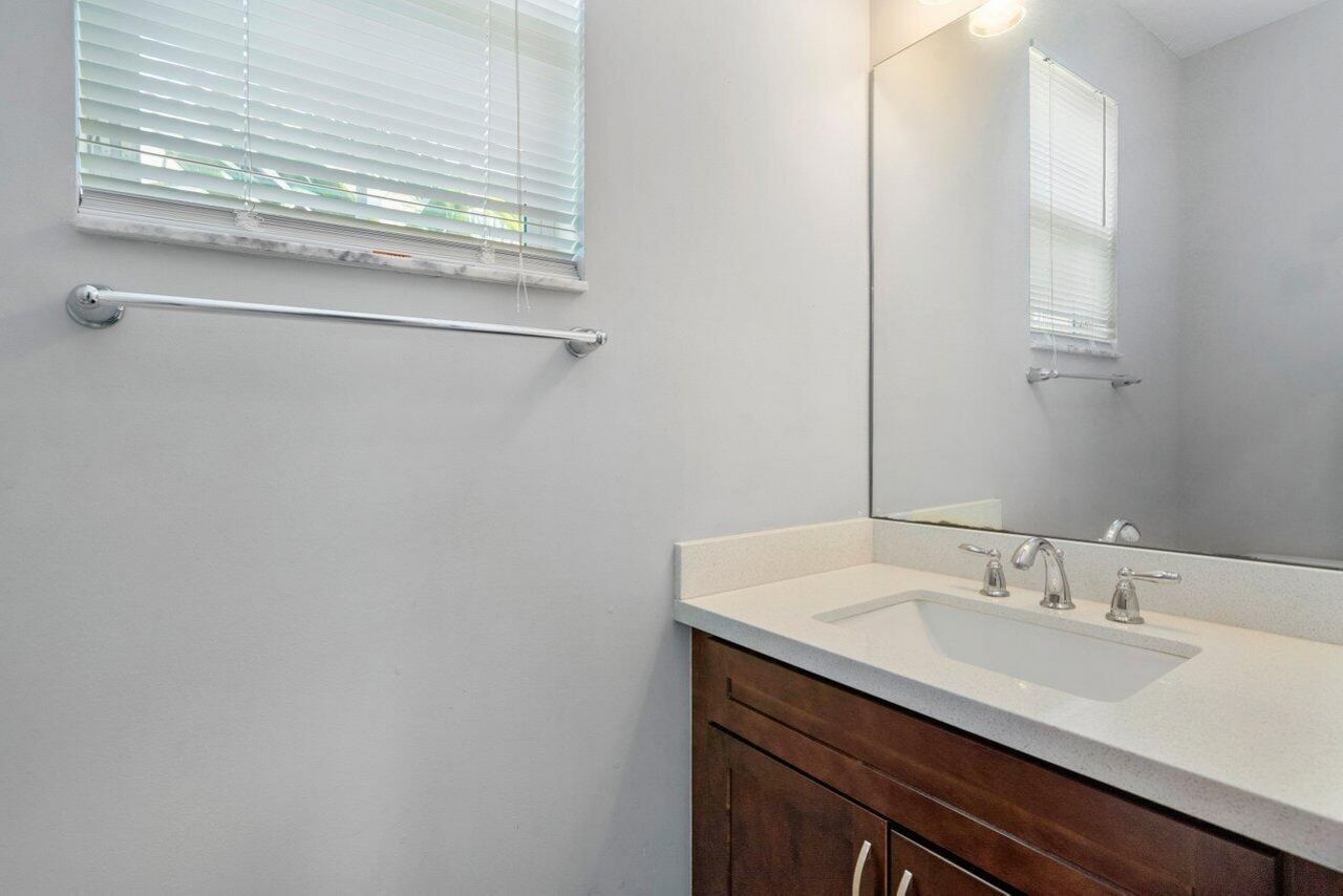 224 S Federal Highway, Unit 4, Lake Worth Beach, FL 33460 Photo